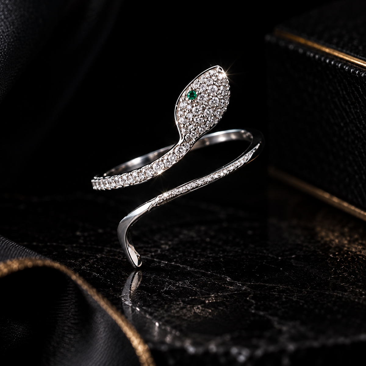 MUSEVAR Seraphine Ring